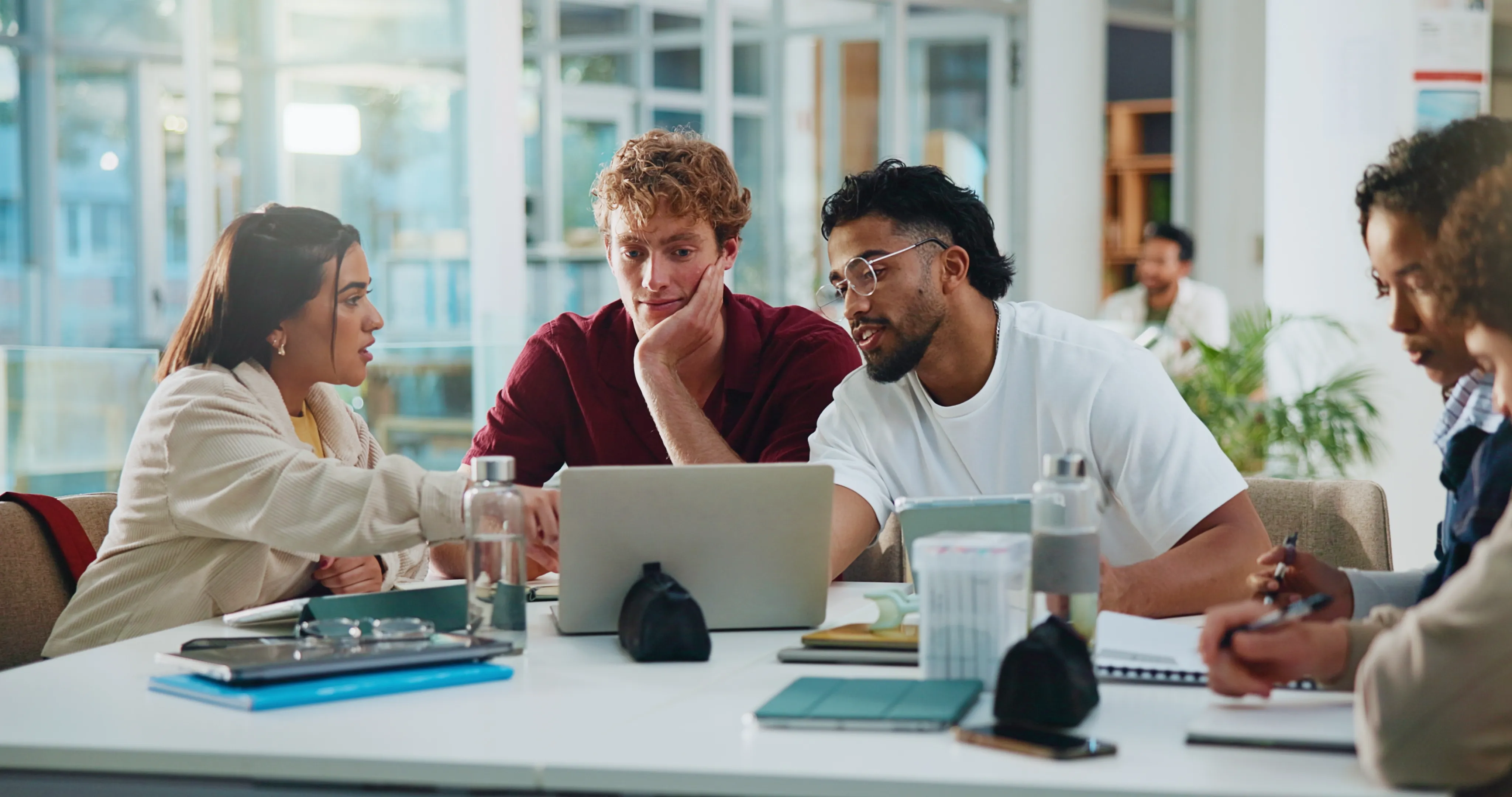 Why Should Universities Prioritize Technology in Higher Education?